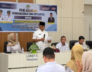 Tegas Berantas Pungli, DPMPTSP Provinsi Sultra Canangkan Zona Integritas Menuju WBK-WBBM